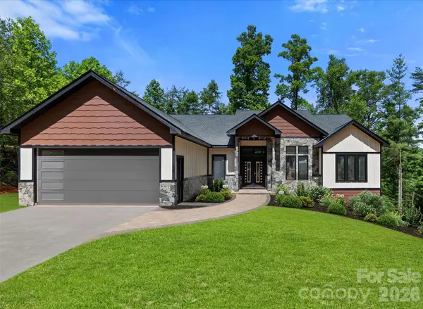 69 Village Pointe Lane, Asheville, NC 28803