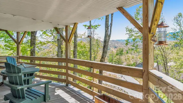 315 Timber Ridge Road #E-14, Sugar Mountain, NC 28604