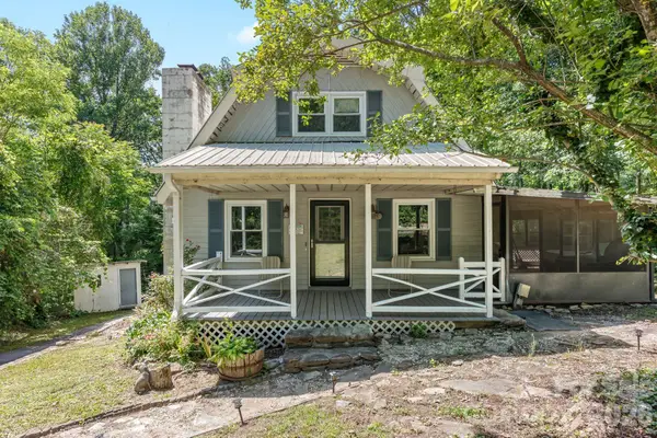 177 E Poplar Drive, Hendersonville, NC 28792