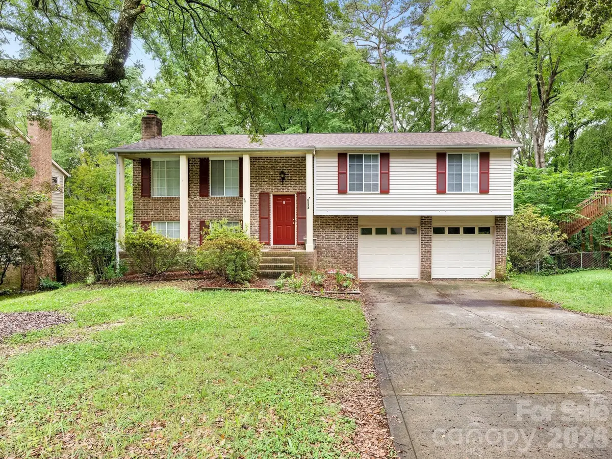 6534 Rollingridge Drive, Charlotte, NC 28211 - #1