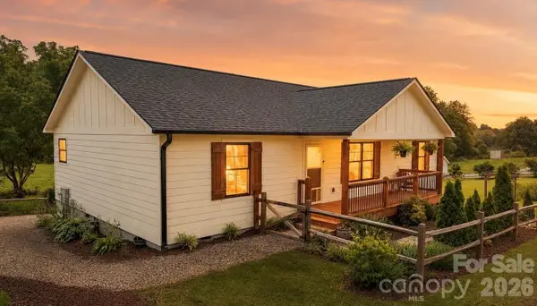923 Newfound Road, Leicester, NC 28748