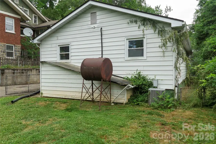 54 Sherwood Road, Asheville, NC 28803 - #3