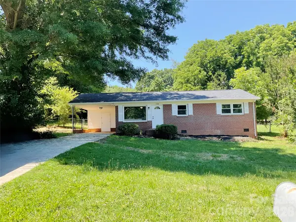 2346 Woodleaf Drive, Gastonia, NC 28052