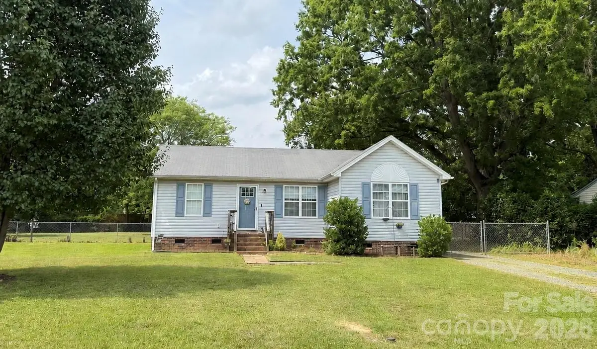 1341 E Cannon Avenue, Albemarle, NC 28001 - #1