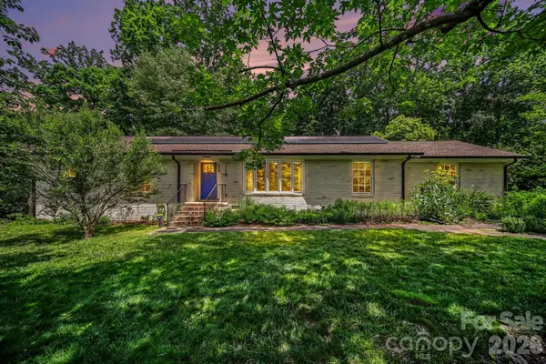 118 Lutomma Circle, Charlotte, NC 28270
