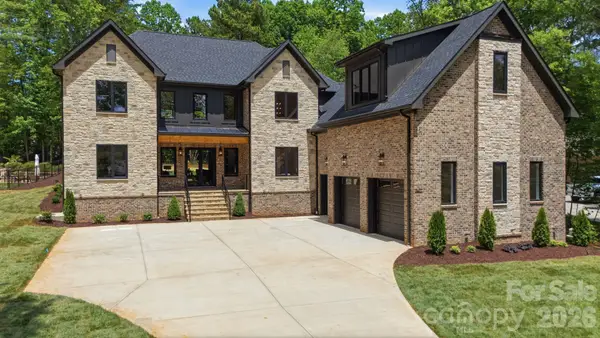 7607 Cottonwood Drive, Denver, NC 28037