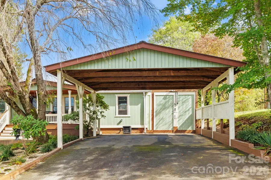12 Timbers Edge Lane, Fairview, NC 28730 - #2