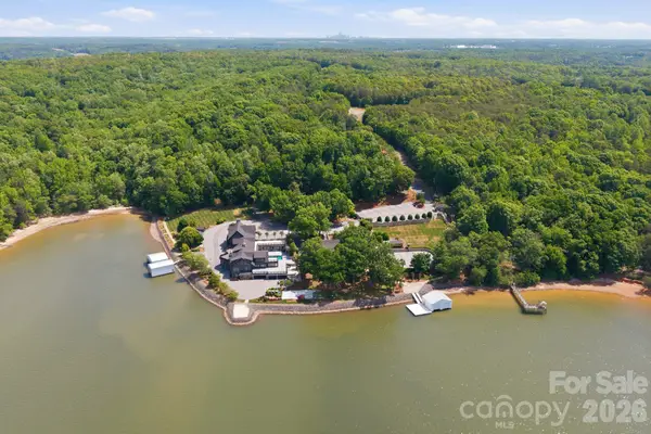 9715 Nine Eagles Lane, Charlotte, NC 28278