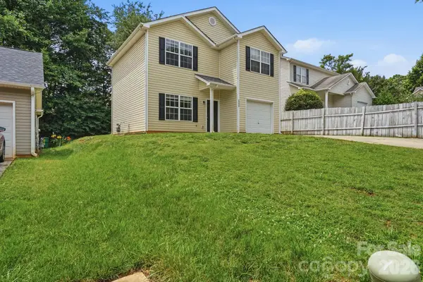 5240 Javitz Road, Charlotte, NC 28216