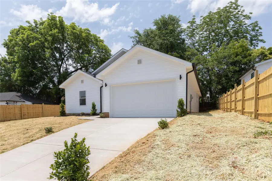 221 Anne Street Nw, Concord, NC 28025 - #3