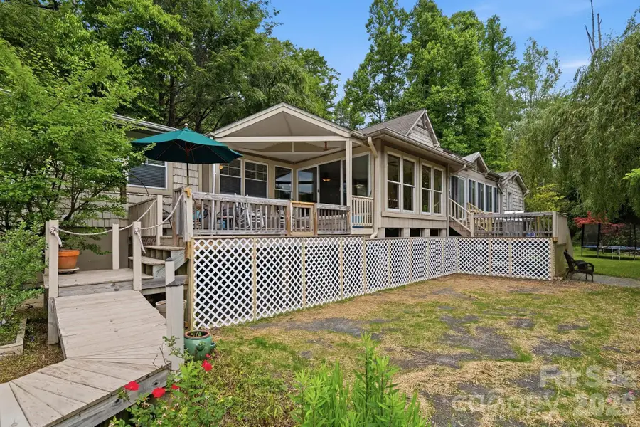 11 Echo Lake Drive, Fairview, NC 28730 - #3