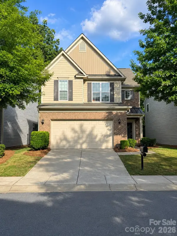 5122 Mount Clare Lane, Charlotte, NC 28210