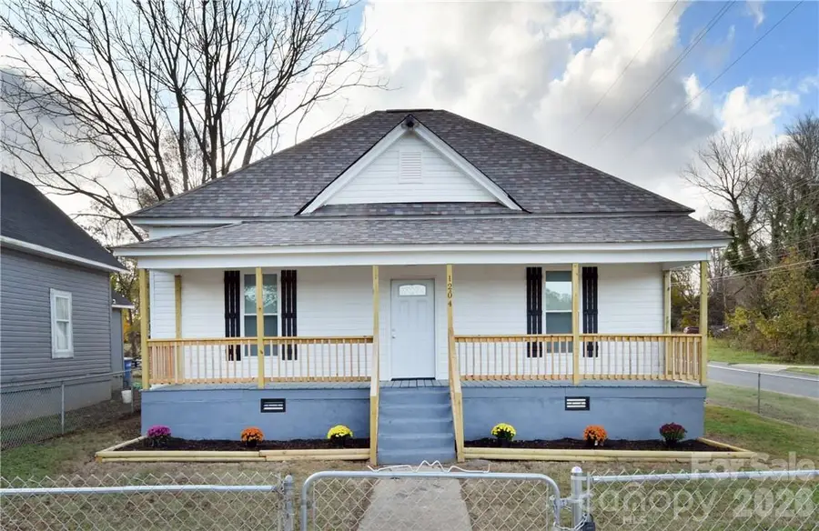 1204 4th Street, Statesville, NC 28677 - #2