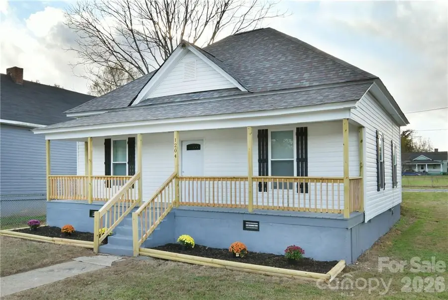 1204 4th Street, Statesville, NC 28677 - #3