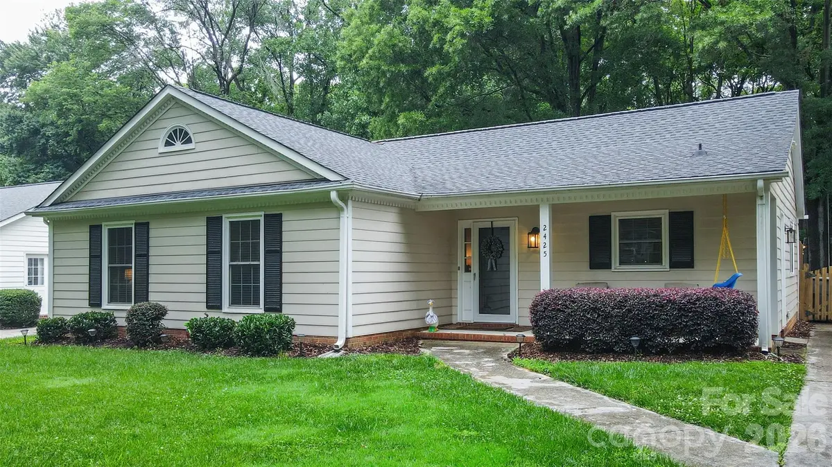 2425 Turnberry Lane, Charlotte, NC 28210 - #1