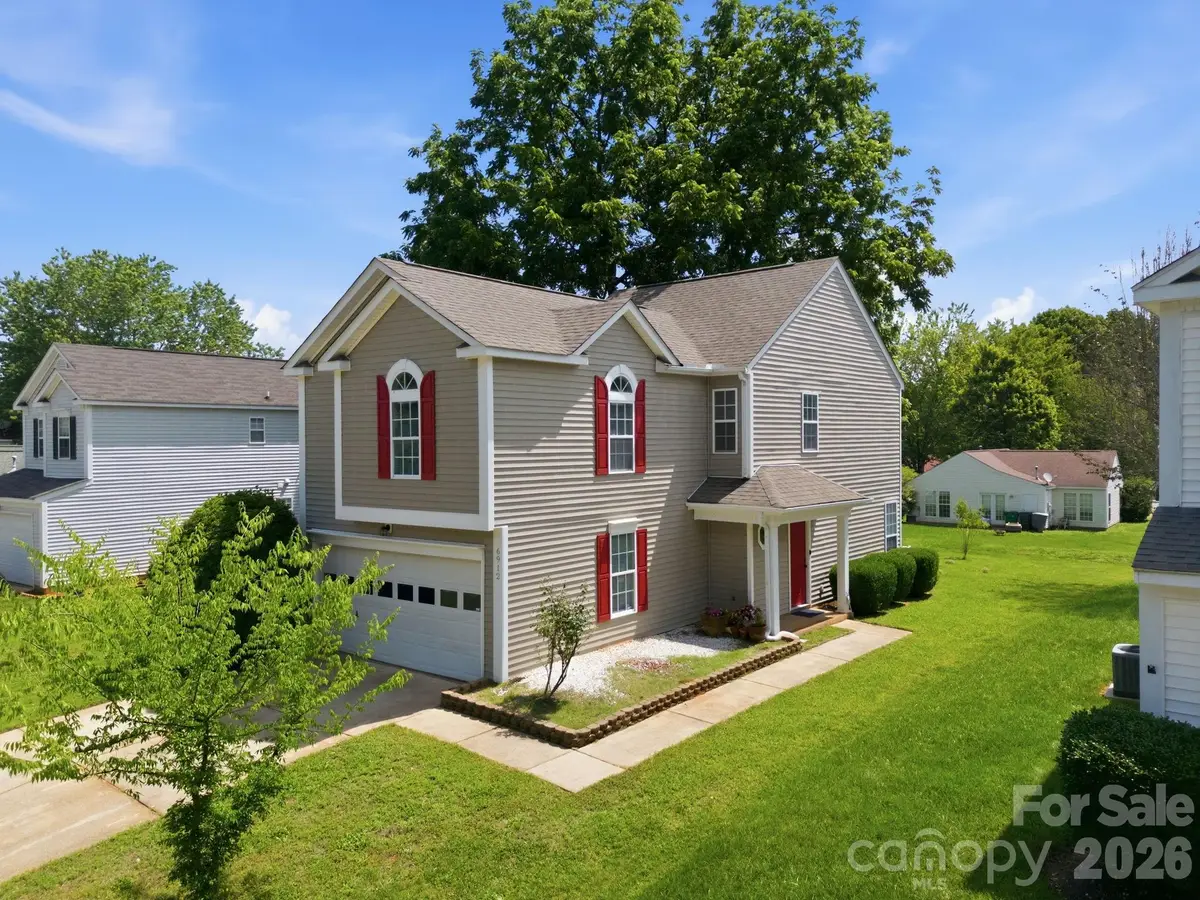 6912 Alanbrook Road, Charlotte, NC 28215 - #1