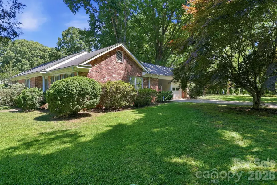 401 White Oaks Drive, Salisbury, NC 28147 - #2