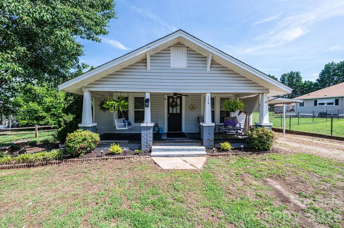 114 Mountain View Street, Morganton, NC 28655 - #1
