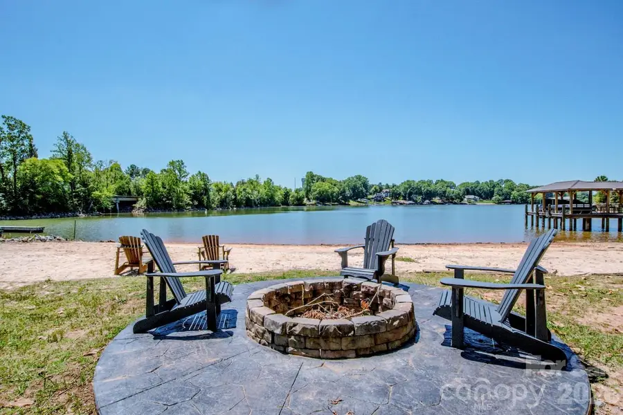 131 S Gibbs Road, Mooresville, NC 28117 - #3