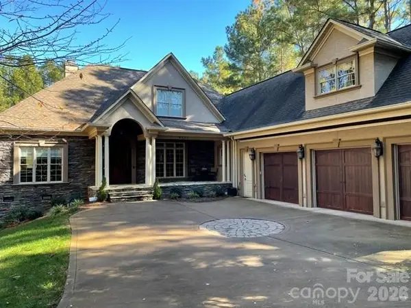 6830 Goose Point Drive, Denver, NC 28037
