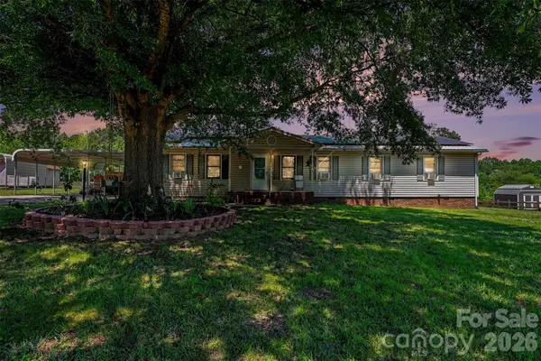 129 Laura Road, Mooresville, NC 28117