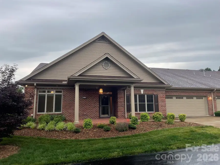 473 26th Avenue Ne, Hickory, NC 28601 - #2