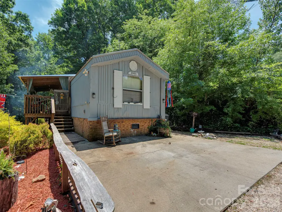 3901 Hickory Highway, Statesville, NC 28677 - #3
