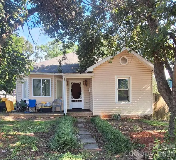 731 E Third Avenue, Gastonia, NC 28054