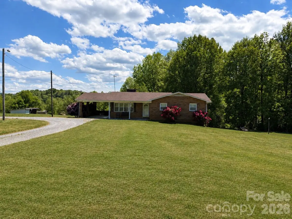 8186 Old State Highway, Moravian Falls, NC 28697 - #1