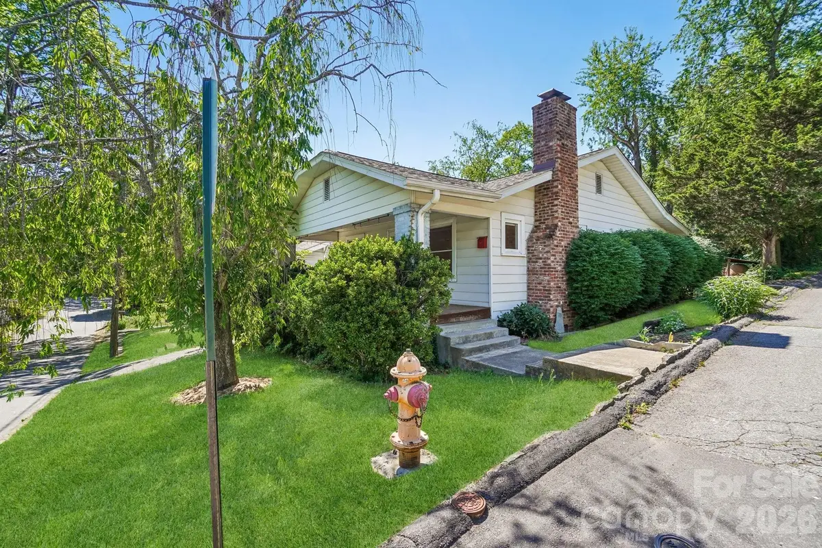 31 Clay Street, Asheville, NC 28806 - #1