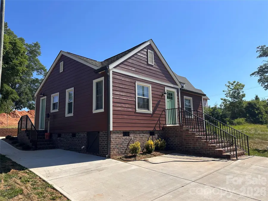 102 Lincoln Street, Belmont, NC 28012 - #2