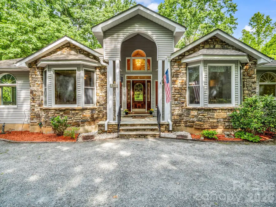 385 Park Street, Columbus, NC 28722 - #2