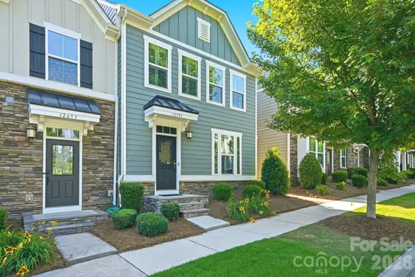 12701 Glowing Peak Road, Huntersville, NC 28078