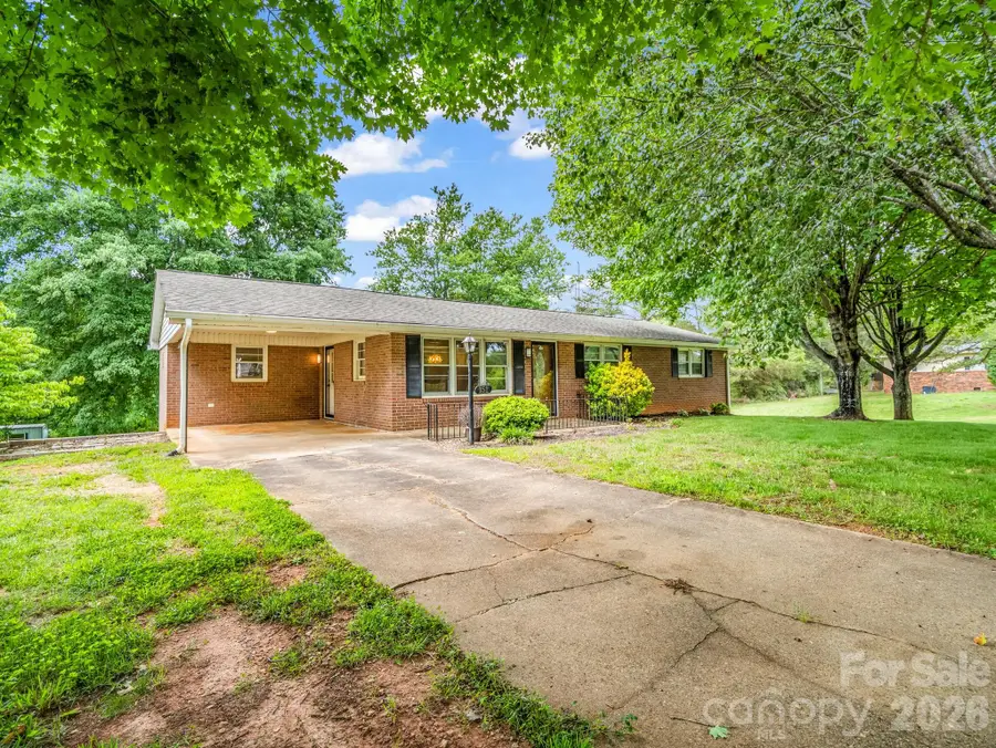 151 Woodside Drive, Forest City, NC 28043 - #2