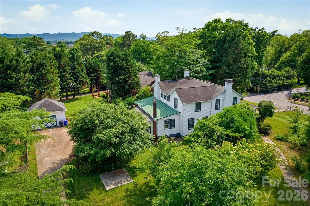 518 Lenoir Street, Morganton, NC 28655 - #1
