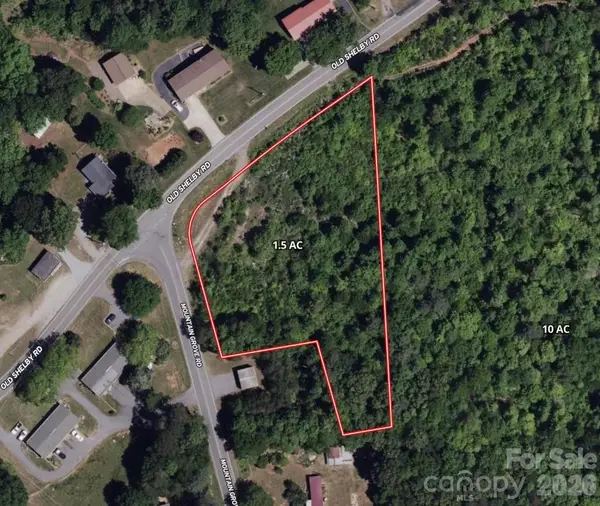 2936 Old Shelby Road, Hickory, NC 28602