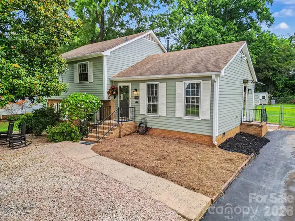 7200 Fox Hunt Road, Charlotte, NC 28212