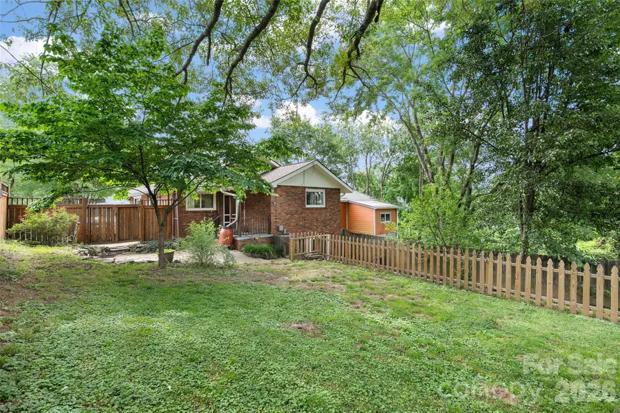 155 Michigan Avenue, Asheville, NC 28806 - #2
