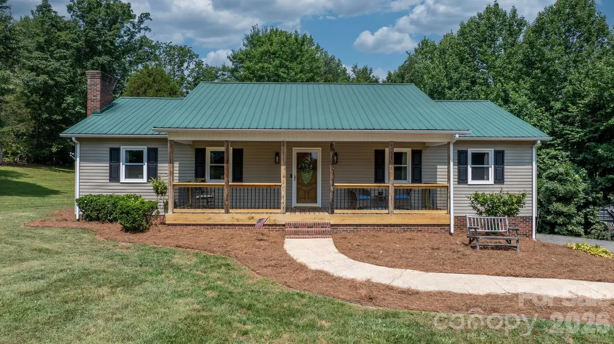 2990 Clarks Chapel Road, Lenoir, NC 28645 - #1