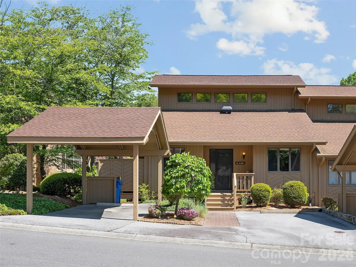 905 Red Oak Drive, Hendersonville, NC 28791 - #1