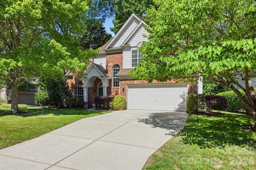 5910 Chinquapin Court, Charlotte, NC 28269 - #2