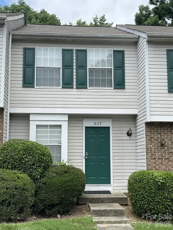 557 Lex Drive, Charlotte, NC 28262