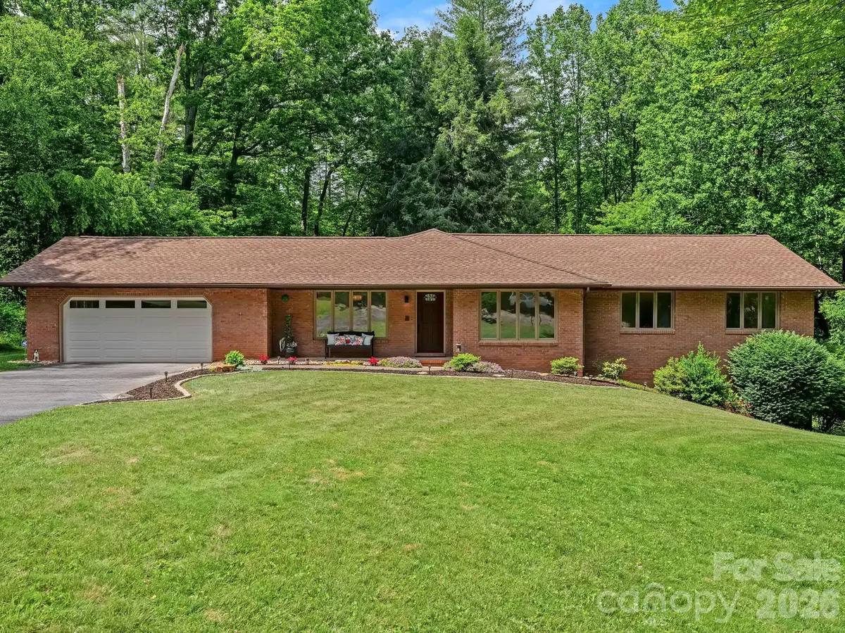 11 Grenadier Court, Candler, NC 28715 - #1
