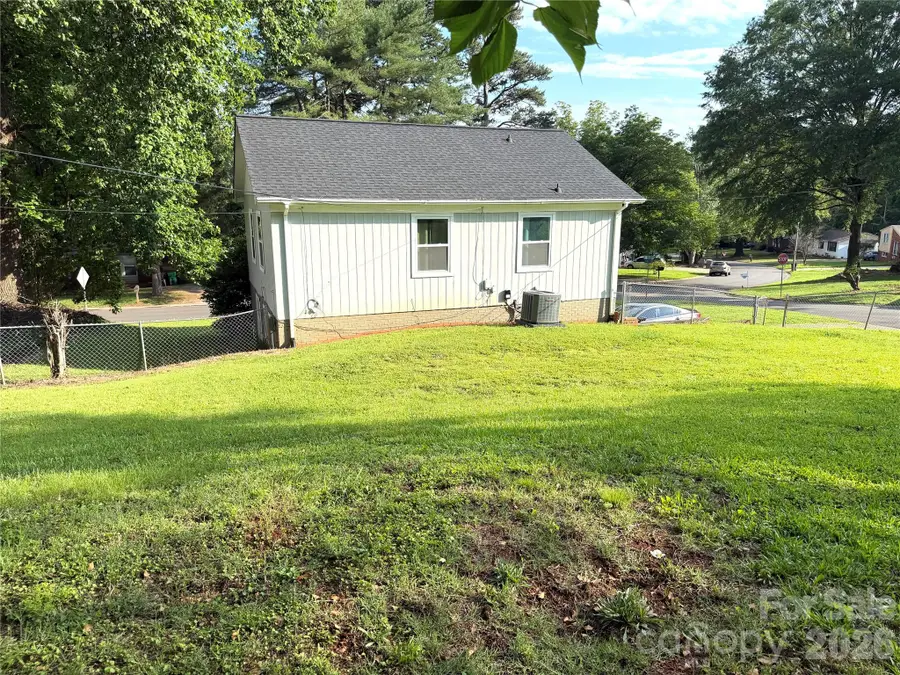 5662 Coulee Place, Charlotte, NC 28217 - #3