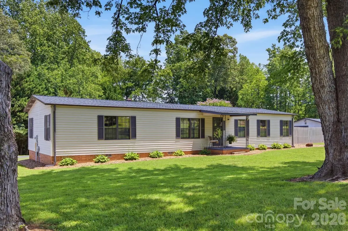 2733 Powell Drive Extension, Valdese, NC 28690 - #1