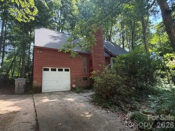 8401 Barncliff Road, Charlotte, NC 28227