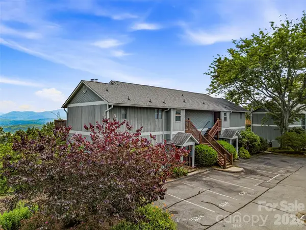 536 Windswept Drive, Asheville, NC 28801