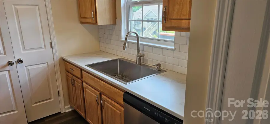 605 Carlyle Way, Asheville, NC 28803 - #3