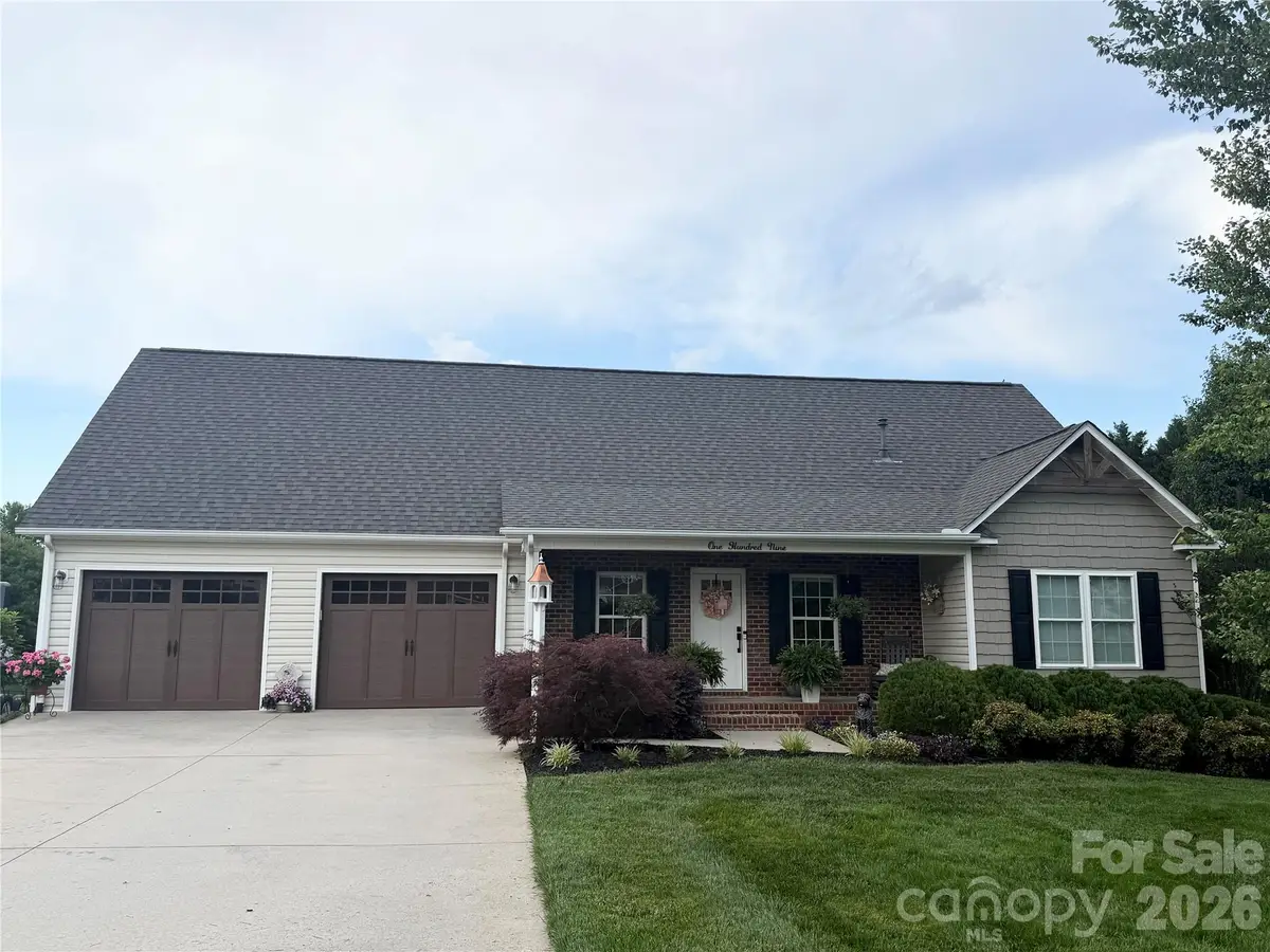 109 White Hall Lane, Hudson, NC 28638 - #1