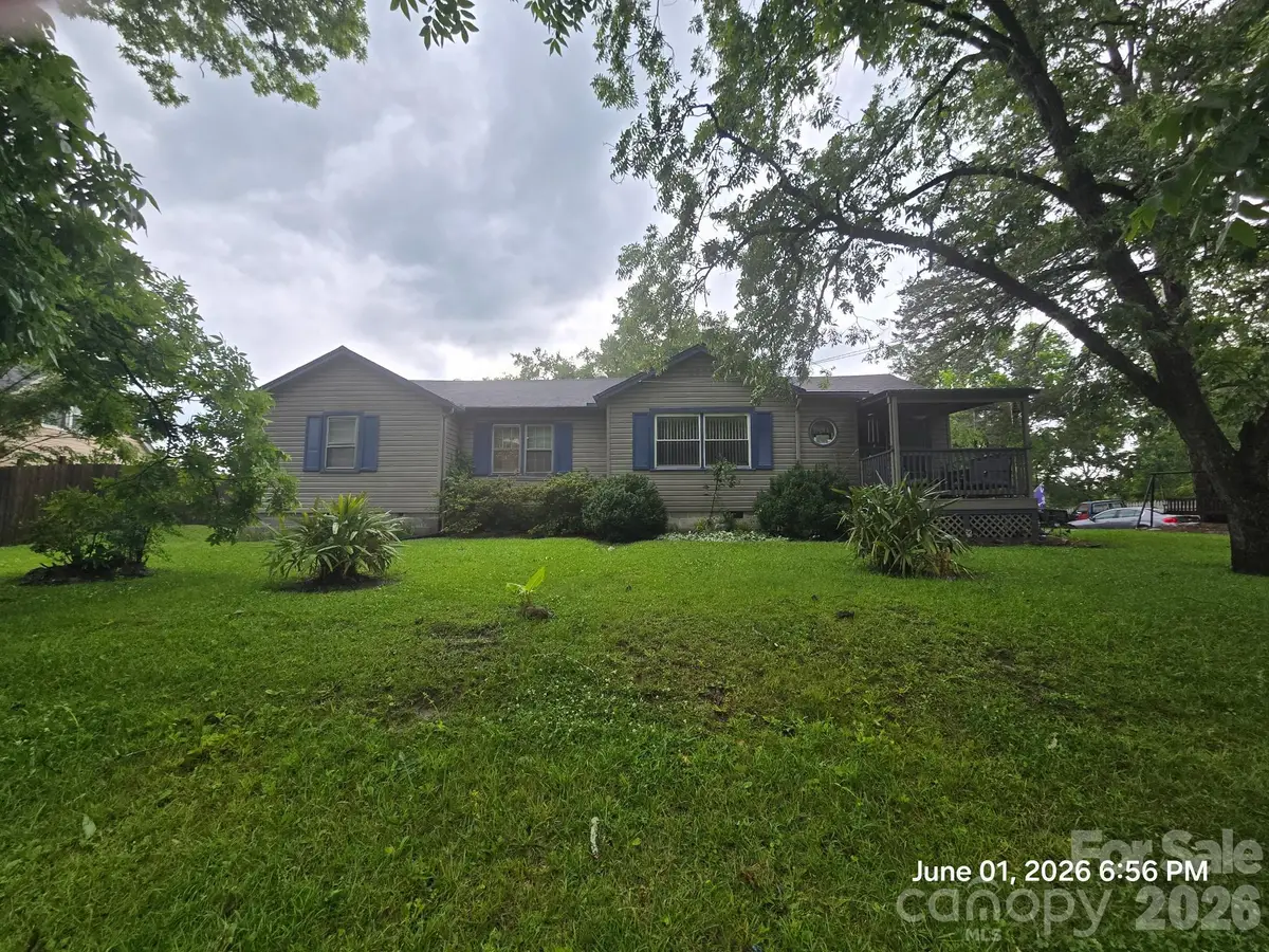191 W End Street, Chester, SC 29706 - #1